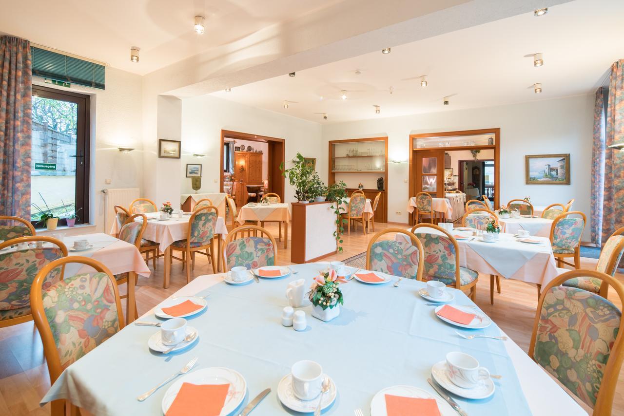 Hotel-Barbarossa-Garni Bei Hanau Rodenbach  Kültér fotó